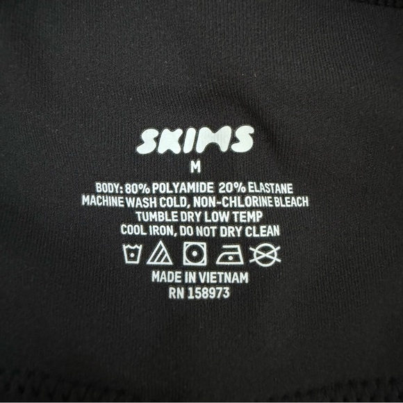 Women’s SKIMS Fits Everybody Triangle Longline Bralette Size Medium - Picture 9 of 16